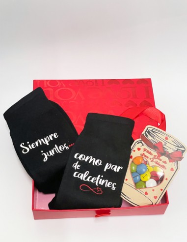 Caja Love calcetines y chocolate - San Valentín
